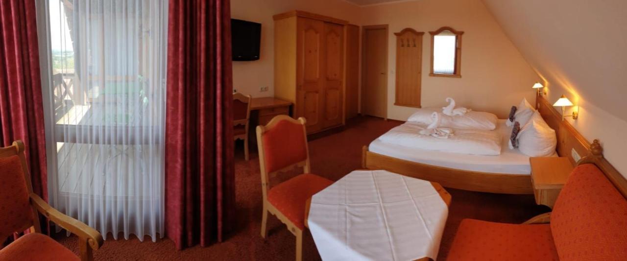 Fürstenberg Hotel Igelstadt מראה חיצוני תמונה